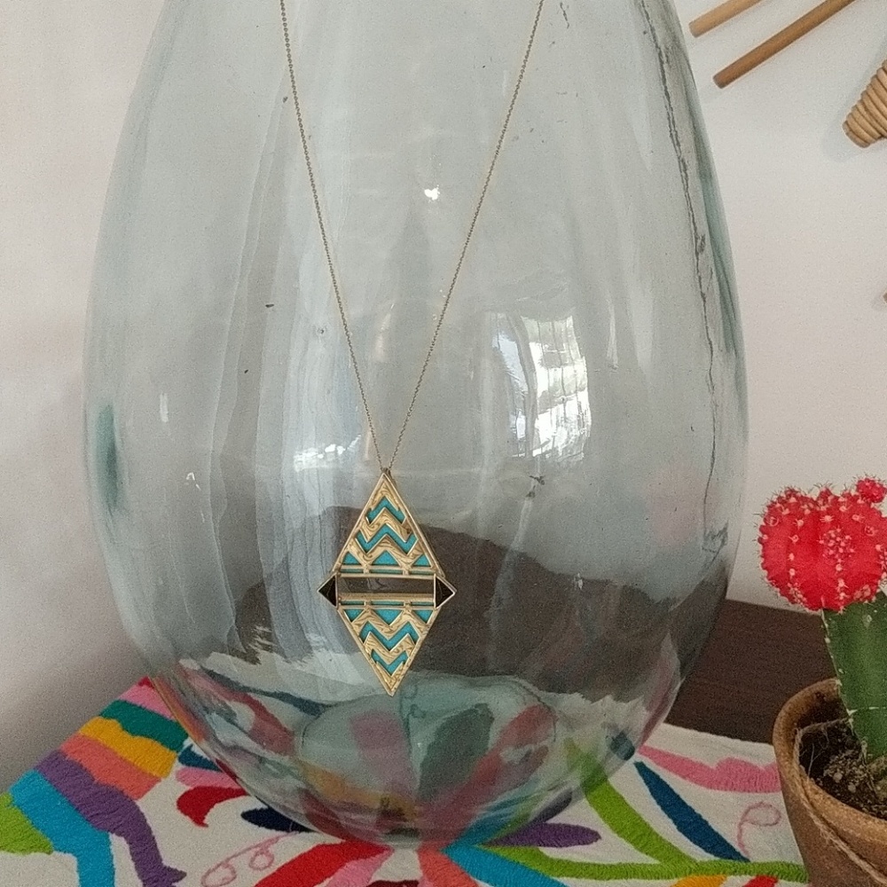 House of Harlow necklace